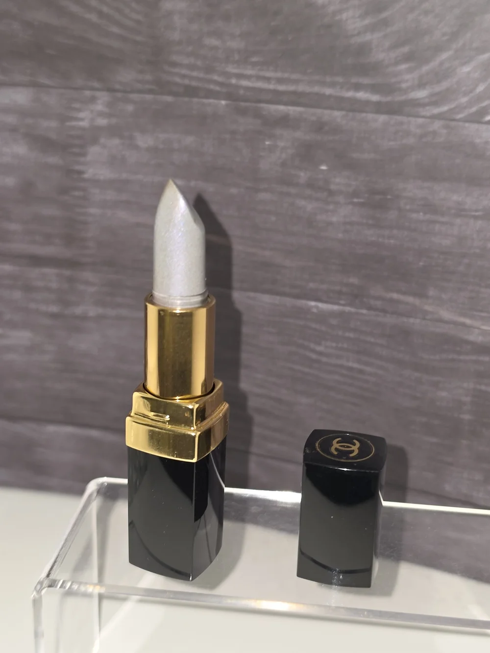 VINTAGE CHANEL HYDRASOLEIL LIPSTICK - 